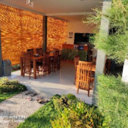 Singgahan Bungalow By Ecommerceloka Toyapakeh Buitenkant foto